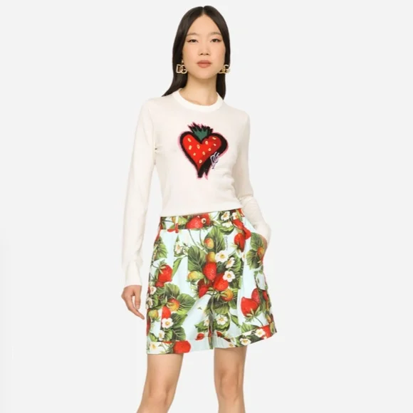 DOLCE & GABBANA STRAWBERRY-PRINT DRILL SHORTS - NEW WITH TAGS - Picture 3 of 12